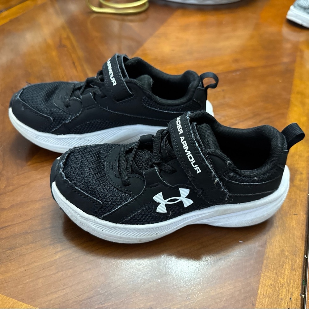 Under Armour Kids Black and White Sneakers